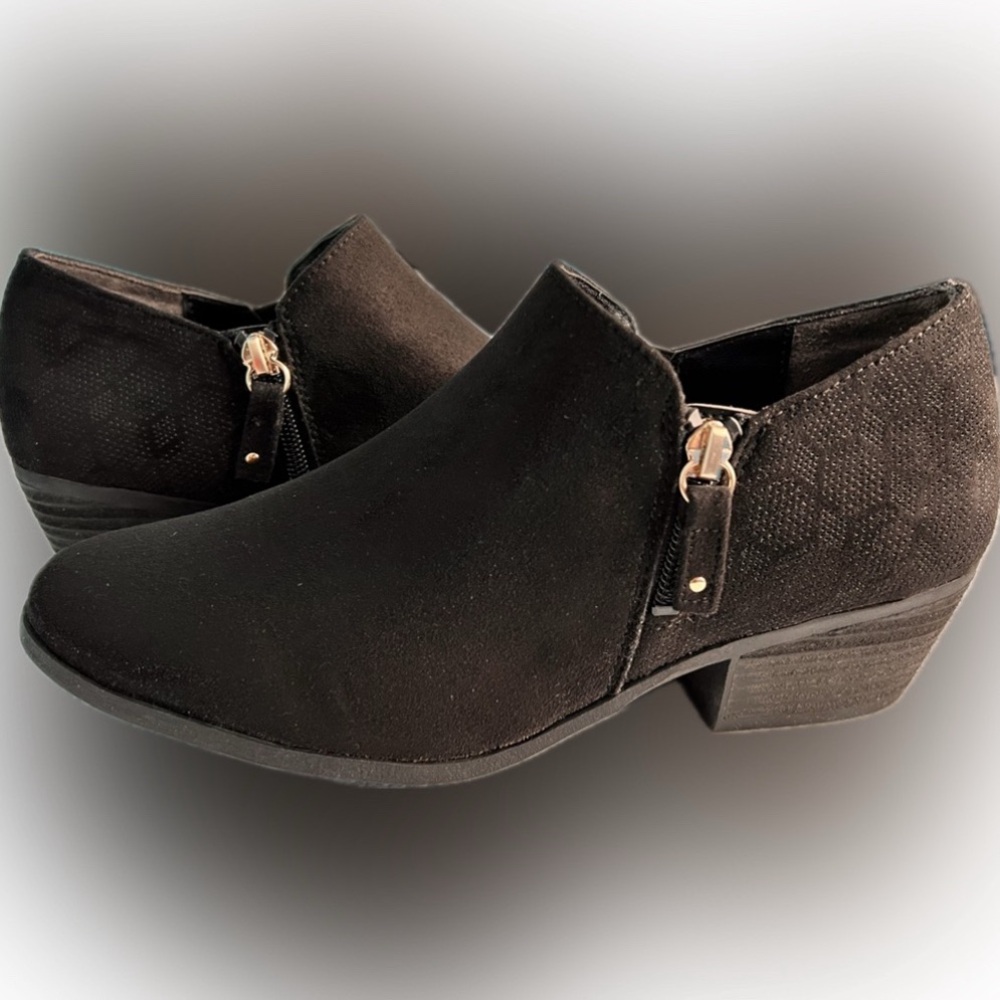 Dr. Scholl’s Womens Black Ankle Bootie